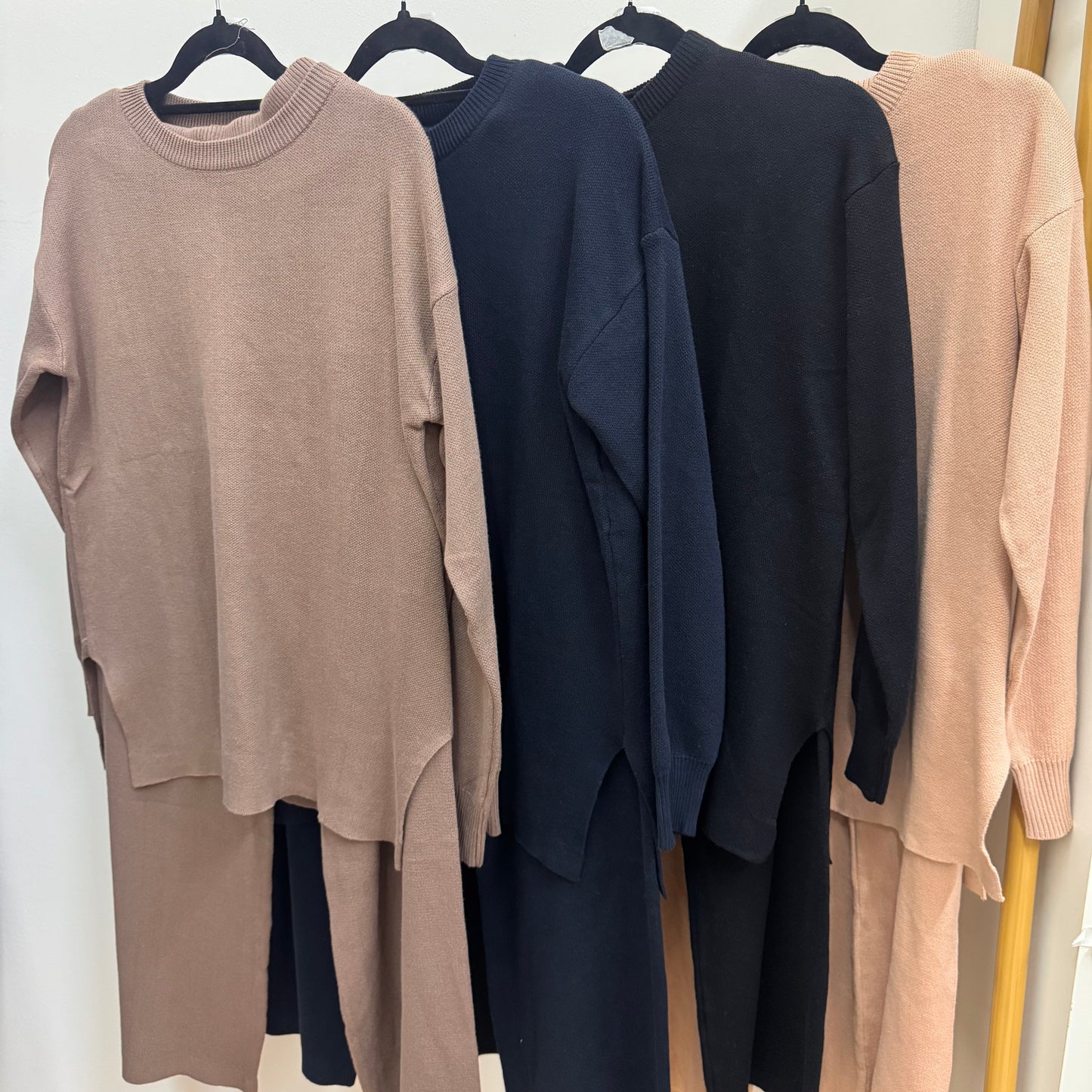 SANDY KNIT PANTS SET