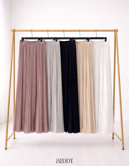 NEW PLEATED SKIRT