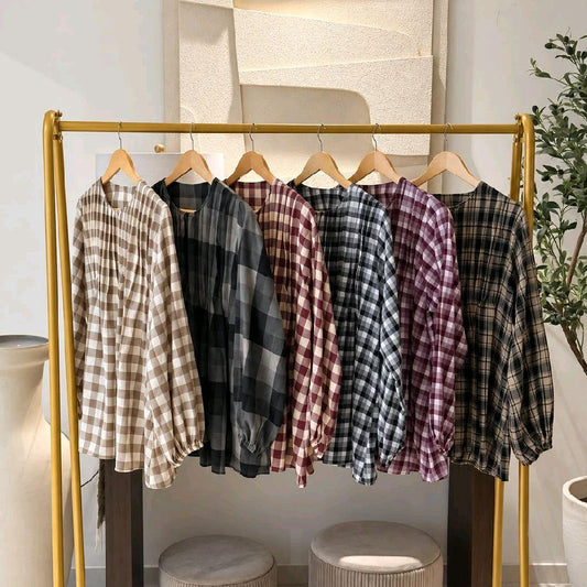 AKMA balloon sleeve blouse