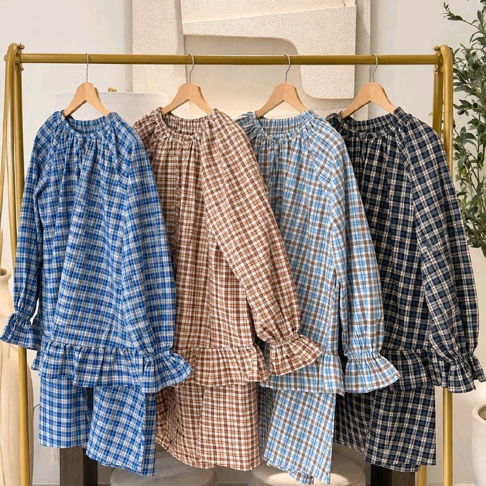 AYU plaid skirt set